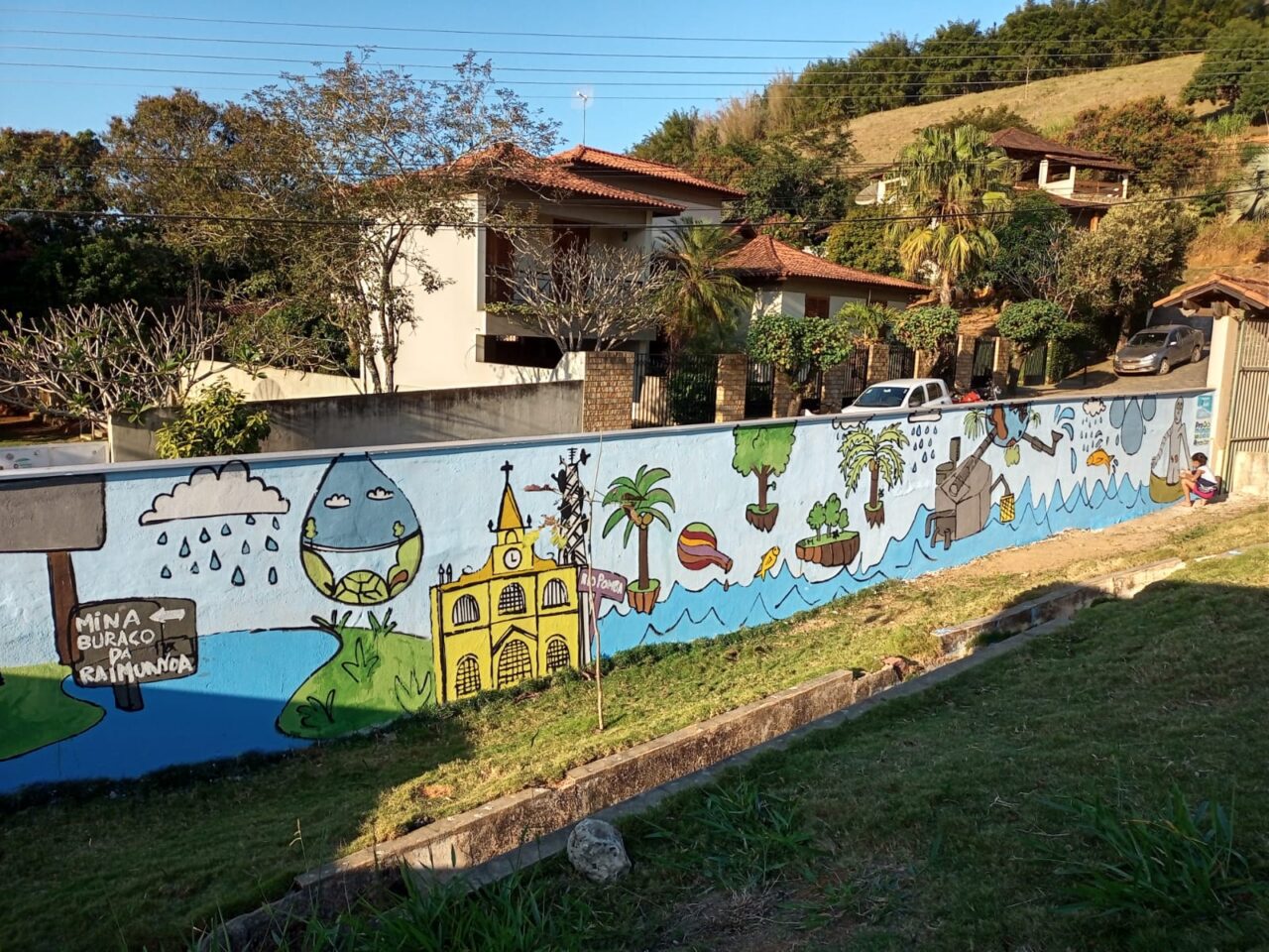 Alunos de escolas da Zona da Mata transformam muros em mensagens de preservação hídrica