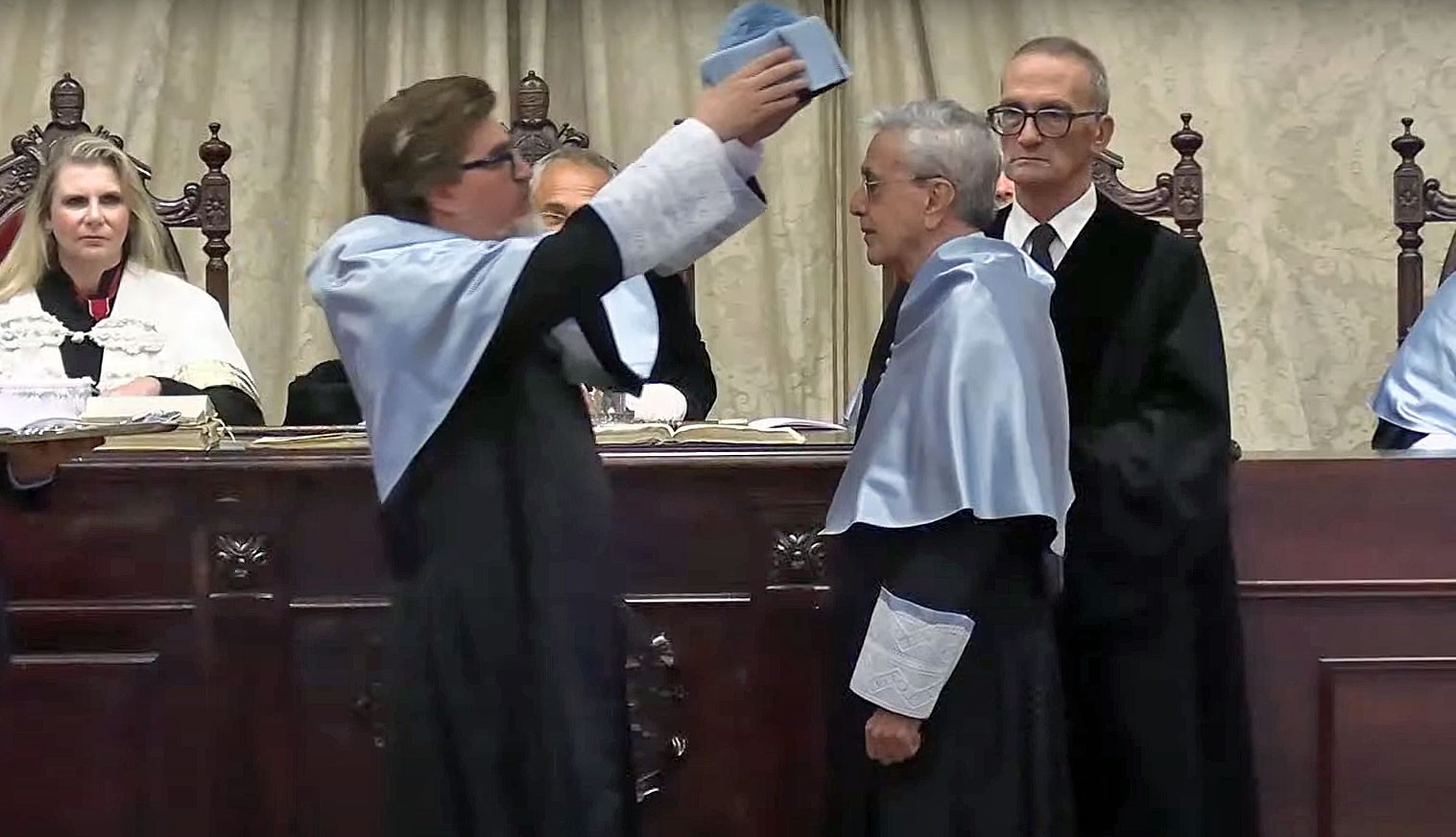 Caetano Veloso recebe título ‘doutor honoris causa’ pela Universidade de Salamanca, na Espanha