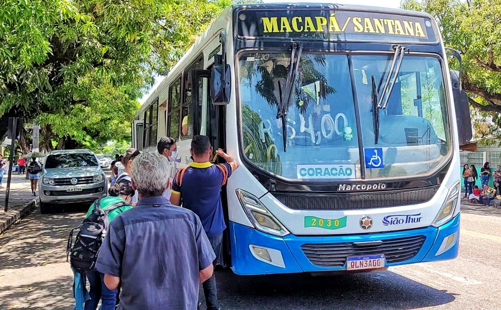 Setenta ônibus vão circular pela Fazendinha durante a Expofeira, informa governo do AP