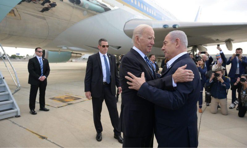 Em Israel, Biden diz que explosão de hospital “parece ser obra do outro lado”